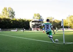 万博-足球之神级前锋